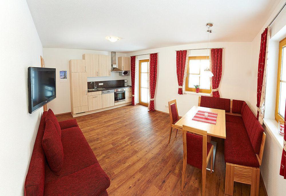 Alpen Appartements Oberlehengut Werfenweng Bagian luar foto